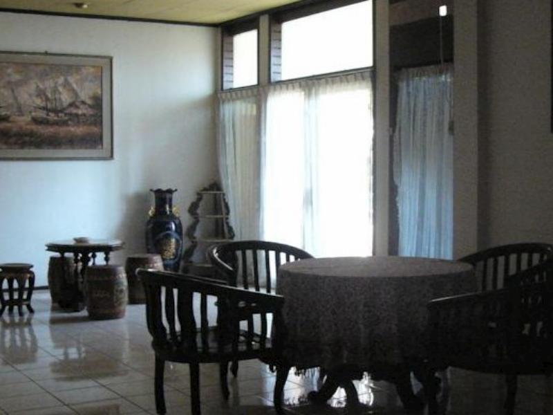 Manyar Garden Hotel Banyuwangi  Exterior foto