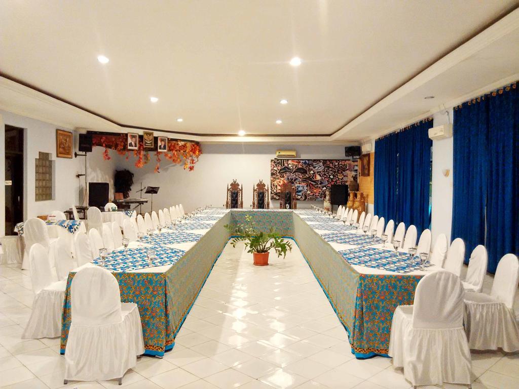 Manyar Garden Hotel Banyuwangi  Exterior foto