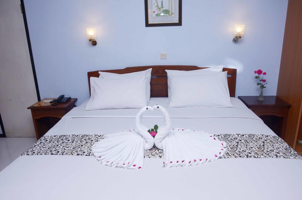 Manyar Garden Hotel Banyuwangi  Exterior foto